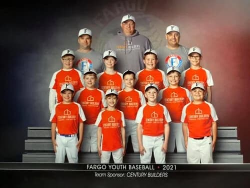 Fargo Youth Baseball 2021 team photo, sponsored by Century Builders, in Century Builders jerseys